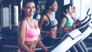 Les salles de sport pour femmes vous offrent un entrainement de qualité, de la convivialité et un matériel nécessaire pour atteindre vos objectifs ! Programme Sport Pour Maigrir En Salle 1 Heure Pour S Affiner De Partout Femme Actuelle Le Mag