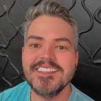 Daniel Tullos's Instagram, Twitter & Facebook