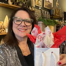 The Painted Pineapple added a new...