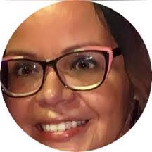 Joanna Henderson's Instagram, Twitter & Facebook