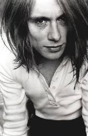 Simon Warner music, videos, stats, and photos