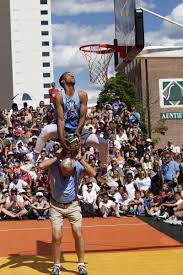 Check out isaiah thomas dunk highlights in game, in college. Spokane Hoopfest On Twitter Isaiah Thomas Wins The Multicareinw Slam Dunk Competition Hoopfest2018