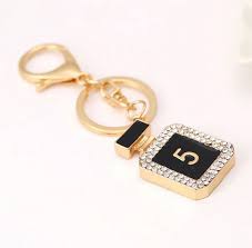 Black Chanel No 5 Perfume Inspired Keychain Bag Charm Kcbn Heart Key Ring Bijoux De Sac Bijoux Tendance Parfums