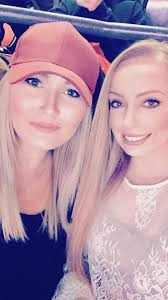 meredith hickman (@meredithhickman)