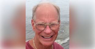 Mary Ohlinger's Instagram, Twitter & Facebook