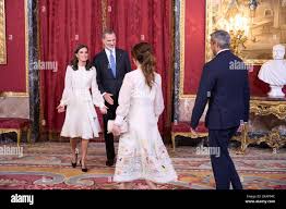 Madrid, Madrid, Spain. 3rd Nov, 2022. King Felipe VI of Spain, Queen  Letizia of Spain. Mario Abdo BenÃ-tez, President of Paraguay, Mrs. Silvana  Lopez Moreira attends lunch with President of Paraguay Mario