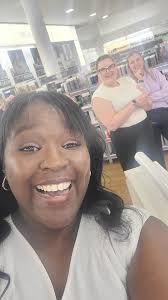 3 SDEs and an FBL walk in to an Ulta... And find Back to school Beauty all  in one place 🧡🩷🧡🩷 @ulta #ulta #thessalon #dmvhairstylist #iamultabeauty  #frederickmd #levelup