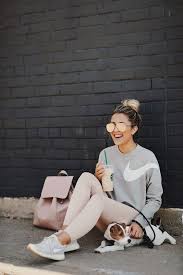 Amazing 41 Cute Sporty Outfits For School You Must Try Http 101outfit Com Index Php 2018 12 21 41 Cute S Cute Sporty Outfits Athleisure Outfits Sport Outfits