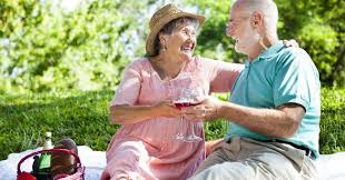 Resultado de imagen para abuelos felices