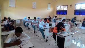 Lebih jauh lagi guru dengan status kki tidak bisa ikut dalam kegiatan olimpiade nasional ataupun guru prestasi, tidak bisa menjadi bendahara sekolah dan tidak bisa menjadi pengurus barang atau aset sekolah. Inilah Isi Surat Perjanjian Kontrak Spk Guru Dan Tenaga Kependidikan Non Pns Dengan Kepsek Diketahui Pengawas Sekolah Tahun 2017 Budi Laksono