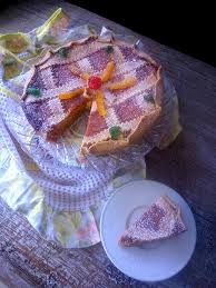 Per consacrare definitivamente la bontà di questo dolce e cadere ancor più in tentazione, abbiamo pensato ad uno strato di ganache al cioccolato al latte che donerà maggior morbidezza alla torta. Torta Di Riso Con Ricotta Senza Glutine La Mia Cucina Gluten Free By Annagaia