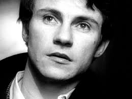 Written and directed by martin scorsese and starring harvey keitel, zina bethune, lennard kuras and michael scala, who's that knocking at my door began as a student film. Who S That Knocking At My Door How The World Met Martin Scorsese