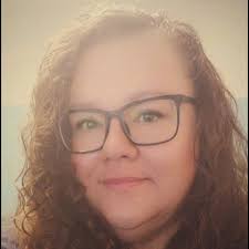 Lori Sagehorn's Instagram, Twitter & Facebook