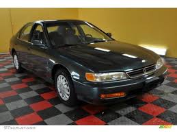 1996 Dark Eucalyptus Green Pearl Metallic Honda Accord Lx Sedan 46455928 Gtcarlot Com Car Color Galleries Honda Accord Honda Accord Ex Car