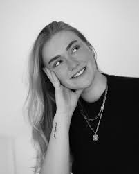 Delaney (@laney.mccarthy) • Instagram photos and videos