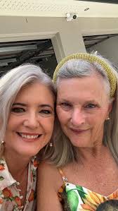 Amanda Reboul Champagne Educator & Ambassador in 🇦🇺 (@thebubblediva) •  Instagram photos and videos