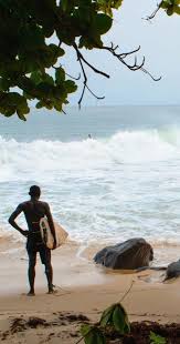 Les filles ne savent pas nager (dt.: La Vague Afro Issuu