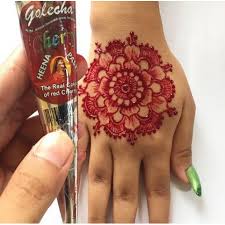 Gambar henna sendiri ternyata sudah dikenal oleh manusia sejak sekitar 5000 tahun yang lalu dan berasal dari negara cara mengujinya yaitu cukup dengan menggunakan saringan teh atau lainnya yang memiliki lubang yang sangat kecil. Inai Tangan Simple Budak