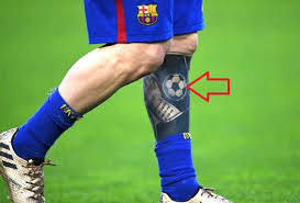 La expedición del barça acaba de llegar y en comparación con otros desplazamientos. Los 18 Tatuajes Que Tiene Leo Messi Y Su Significado
