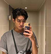 Ulzzangkor On Instagram Comment Your Name Backwards Follow Ulzzangkor For More Tags Ulzzang In 2020 Asian Haircut Asian Short Hair Asian Man Haircut