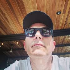 Alex Cuadra's Instagram, Twitter & Facebook