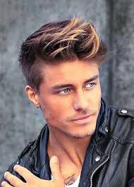 Get Ready To Have Some Soft Light Attention Because These Are The Most Sexiest Hairstyles For Men With Fine Hipster Hairstyles Boy Hairstyles Haircuts For Men