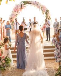 Tem casamento que inspira, né? Com Clique Do Casamento Camila Queiroz Faz Homenagem Para Mae Revista Marie Claire Celebridades