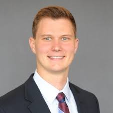 Last week I started a new position as a Tax Associate at PwC! It was a long  and winding road to end up here in NYC but I am grateful for the