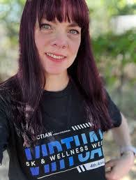 Laura Heeney's Instagram, Twitter & Facebook