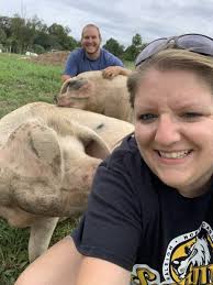 Wheeling Hertiage Show of Hands: Get to Know the Contestants!