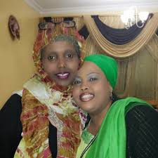 Naag wasmo iyo gus rabto oo qoqaaan somali ah 2020. Sawiro Somali Sawiro Qaawan Somali Ah
