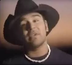 Ella Langley's First Onstage Fall Was a Doozy