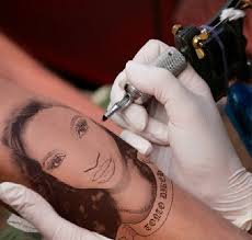 3 years ago by aisha nnamani. Tonto Dikeh S Die Hard Fan Tattoos Her Face On Her Body Photo Naijaloaded