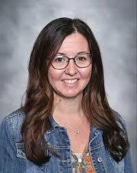 Brandy Paynter's Instagram, Twitter & Facebook