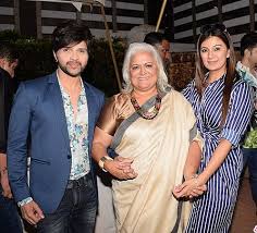 Последние твиты от himesh reshammiya online (@himeshonline). Himesh Reshammiya To Get Married To Long Time Girlfriend Sonia Kapoor Privately