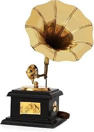 Little Panda Antique Brass Showpiece Gramophone For Home Decor In 2020 Unique Home Decor Decor Home Decor