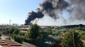 Sei gli intossicati.le fiamme hanno attaccato una palazzina di cinque piani. Fthevqxxyhn0qm