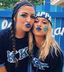 Candy Ayers's Instagram, Twitter & Facebook