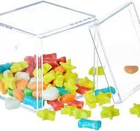 Amazon.com: KissYou Small Acrylic Box with Lid Clear Square ...