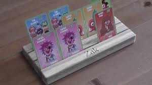 How to make playing card holders. How To Make A Playing Card Holder Youtube
