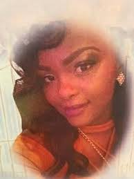 Lasha Walker's Instagram, Twitter & Facebook