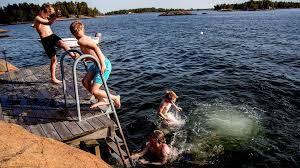 Vi är naturligtvis tillgängliga på tfn för frågor om boendet: Har Ska Du Undvika Att Bada Just Nu P4 Uppland Sveriges Radio