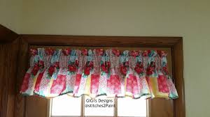 Pioneer woman kitchen decor decor curtains pioneer woman flea markets curtain decor kitchen curtains kitchen curtains and valances home decor teal bring your window a simple and traditional kitchen decor with this 3 piece kitchen window curtain set with various design. Gigi S Doll And Craft Creations Pioneer Woman Inspired Farmhouse Style Kitchen Curtains Diy Tutorial