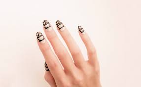 I would recommend anyone to use bisou nail lounge! Newyork Bisou