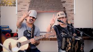 Estos son los discos de los dos carnales.si hay algun cd, lp, que falte en su discografía notificalo. Jovenes De San Pedro Triunfan En La Musica Tras Cantar En Los Camiones
