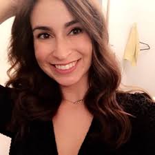 Margo Elder's Instagram, Twitter & Facebook