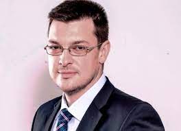 Eu nu am primit informări de la sri despre intenţii de provocare. Ovidiu RaeÈ›chi Il CriticÄƒ Pe Vanghelie A Furat Nu S A SÄƒturat Dcnews