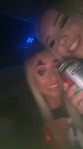 Abbie Lang🏝️ (@abbie_lang)