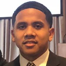 Mia Lewis (@MiaLewisUPS)