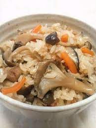 鶏とｷﾉｺの炊き込みごはん by ﾊﾙとｼｭｳ レシピ クッキング 食べ物のアイデア ごはん